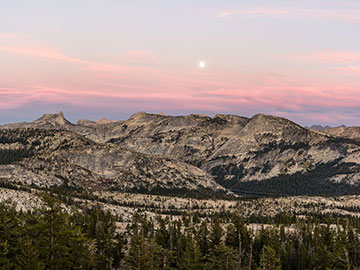 Blood Moon Yosemite